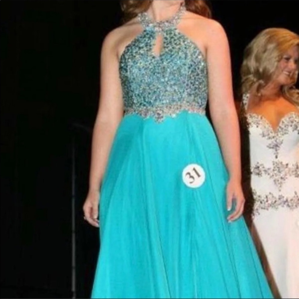Prom dress